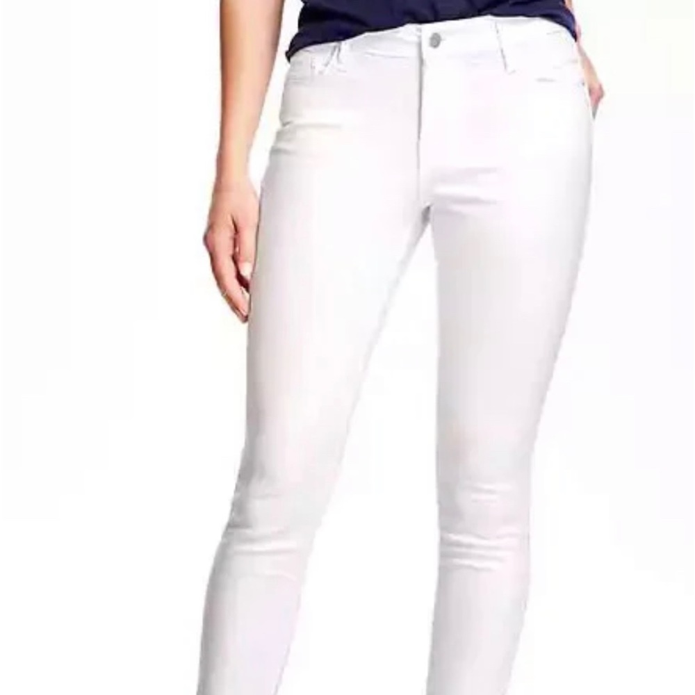 Old Navy Rock Star Skinny and super stretchy!